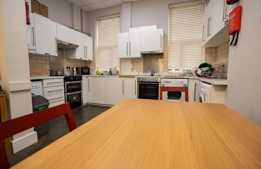 Talbot Street Guest House-1